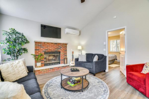 Stylish Tobyhanna Home with Fire Pit and Lake Access!